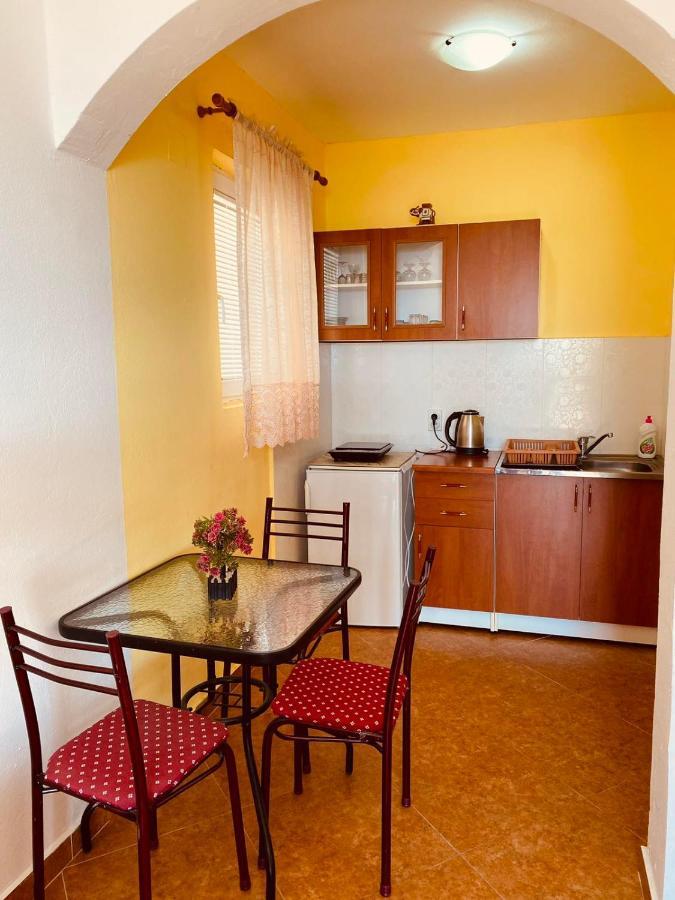 Djonovic Apartments Bar Kültér fotó